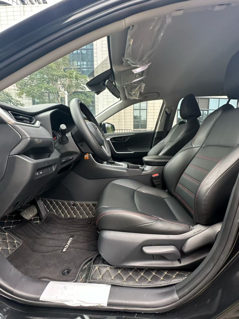 佛山24年丰田威兰达4