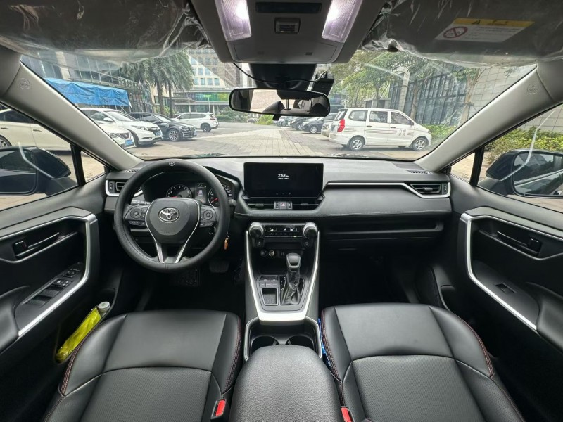 佛山24年丰田威兰达5