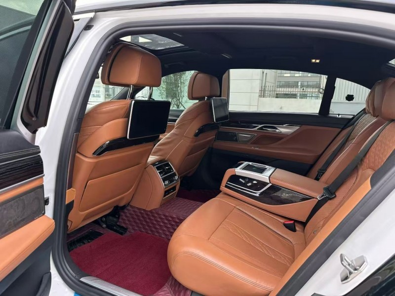 徐州19年宝马7系4