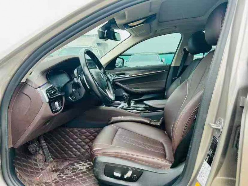 东莞21年宝马5系4