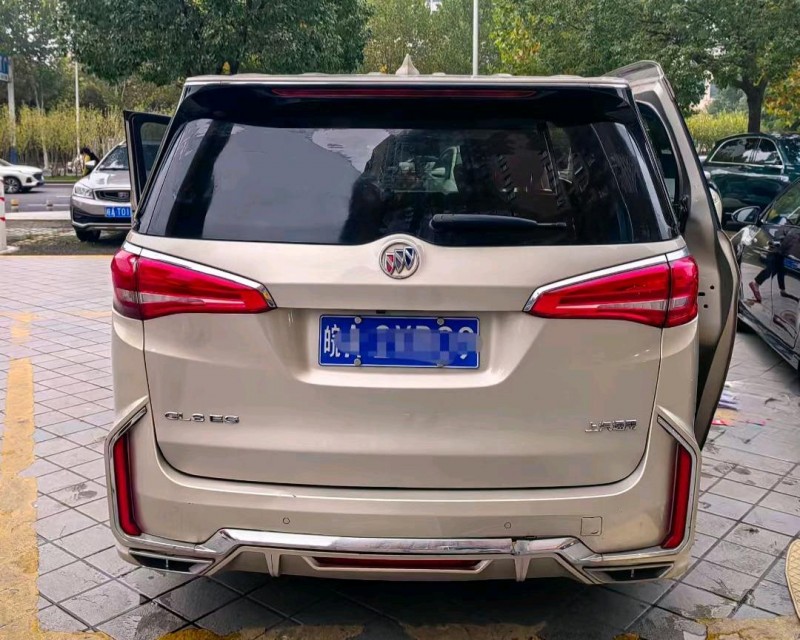 合肥19年别克GL82