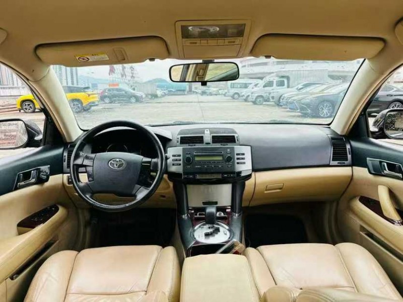 东莞08年丰田锐志5