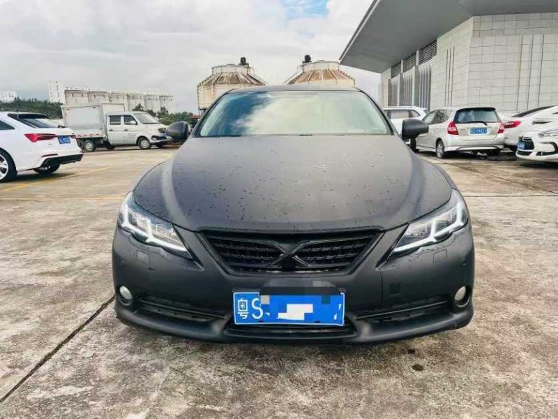 东莞12年丰田锐志1