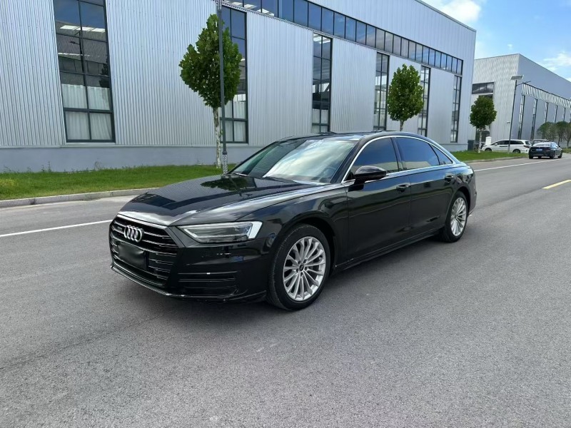 徐州21年奥迪A8L3