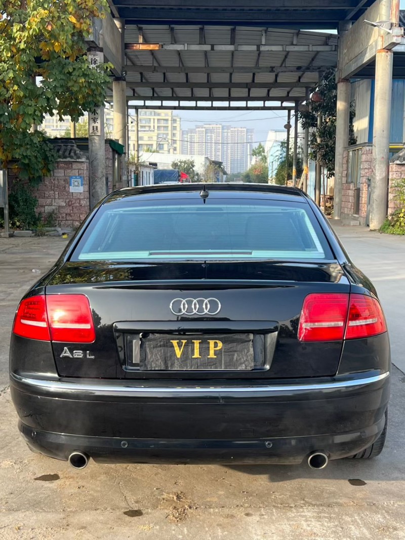 徐州12年奥迪A8L9