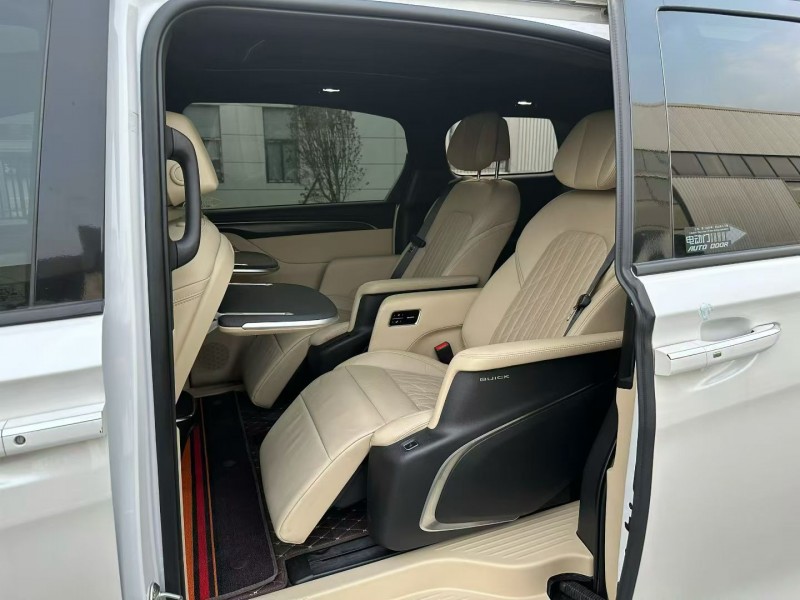 徐州22年别克GL84