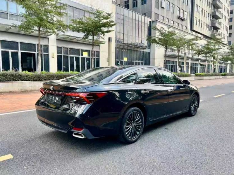 东莞21年丰田亚洲龙9