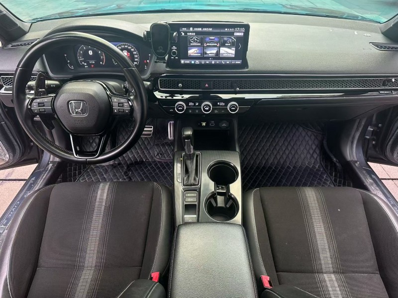 佛山22年本田思域5