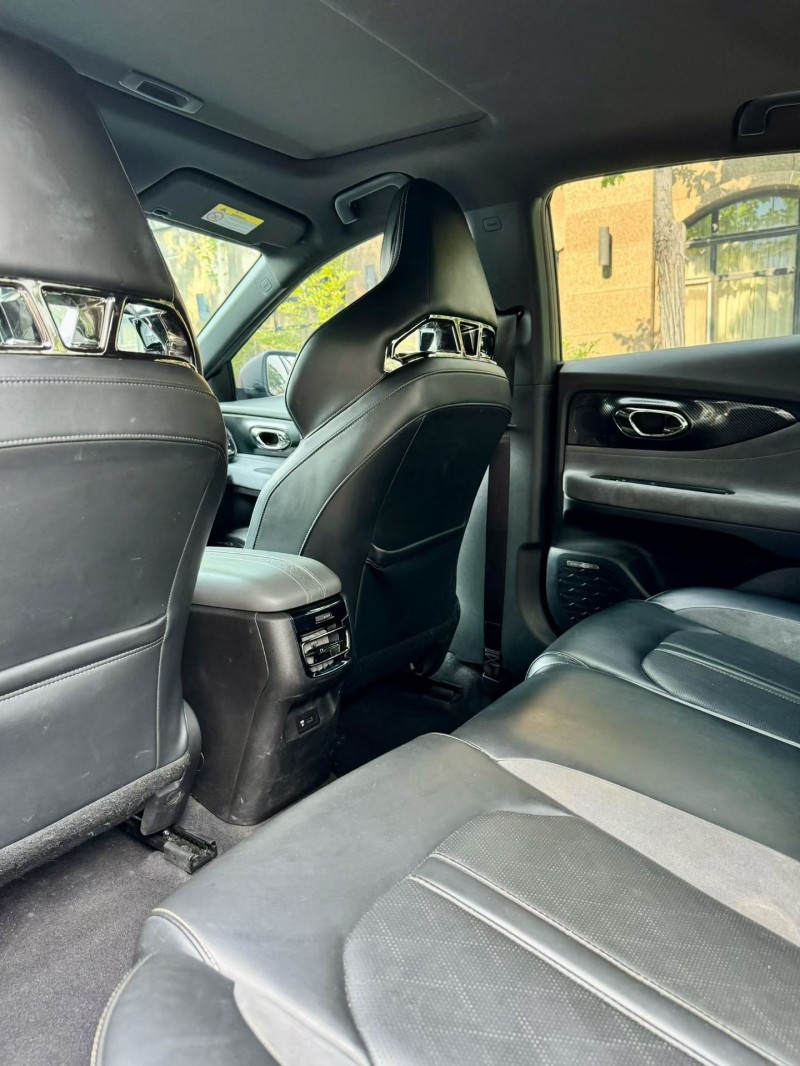 烟台23年传祺影豹7