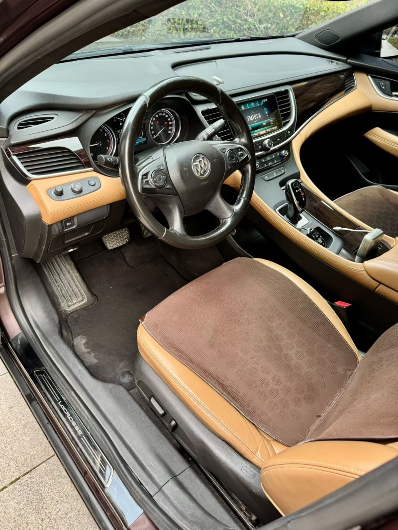 烟台18年别克君越4