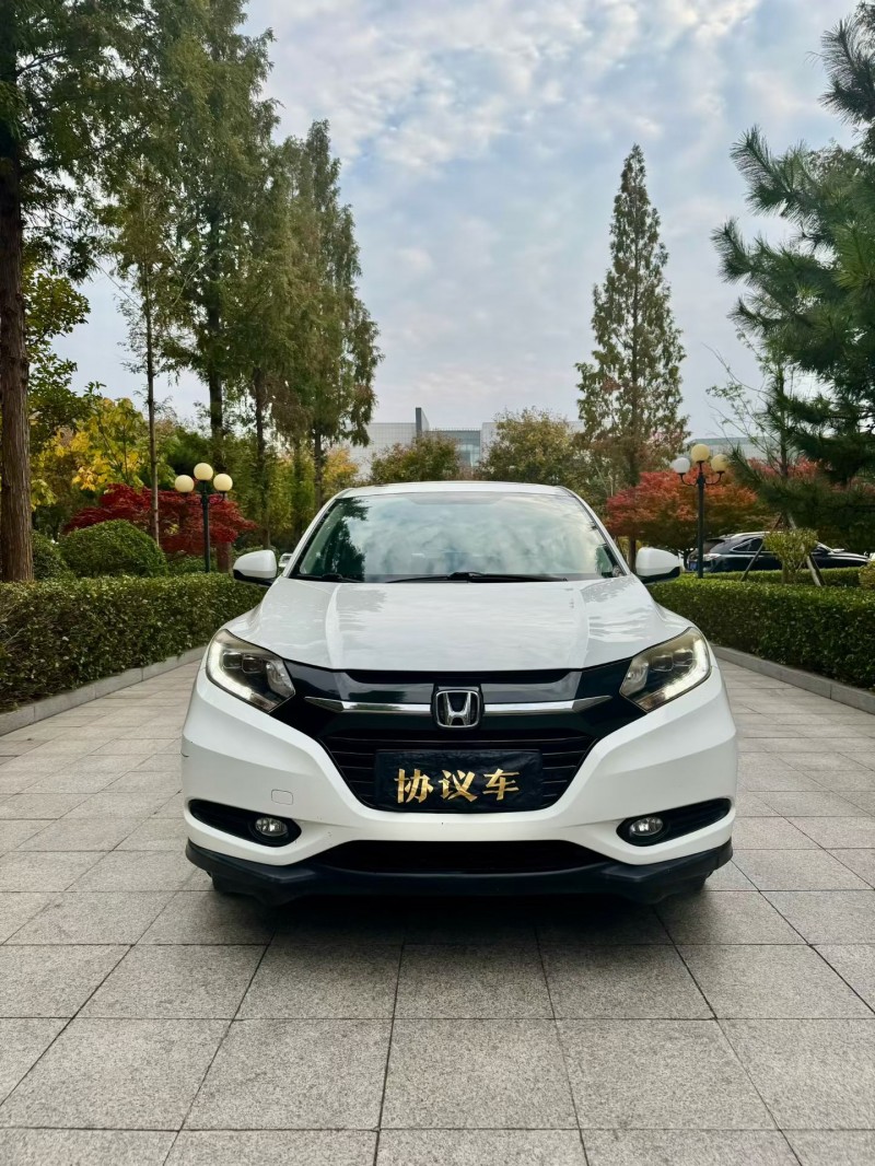 烟台17年本田缤智1