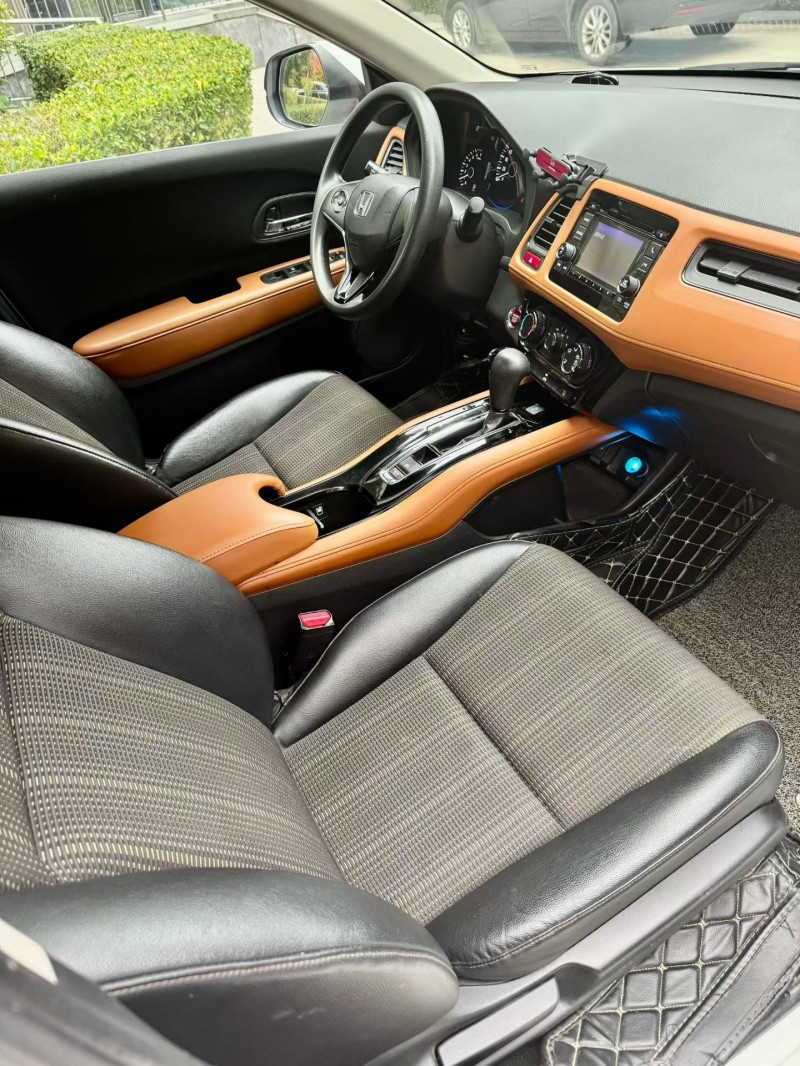 烟台17年本田缤智9