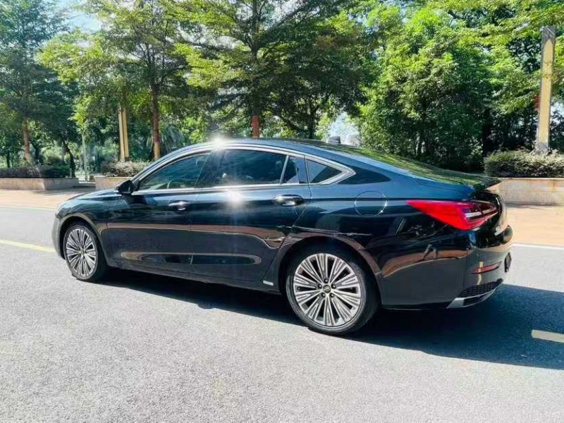 东莞22年红旗H57