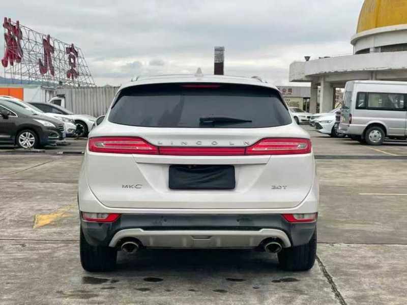 东莞17年林肯MKC6