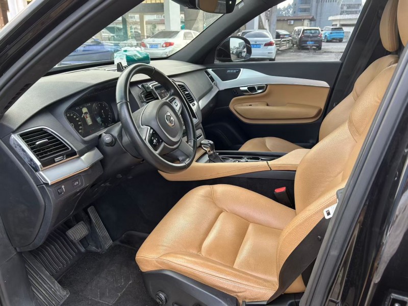 东莞17年沃尔沃XC909