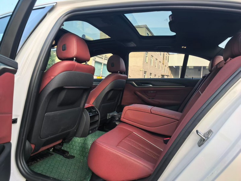 徐州21年宝马5系4