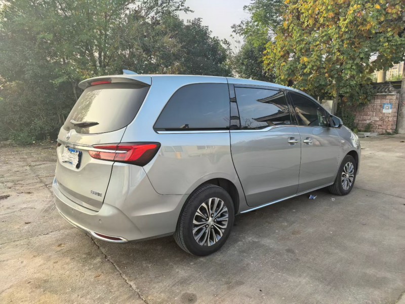 徐州23年别克GL87