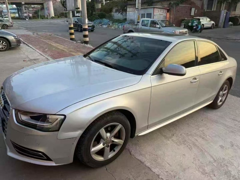 安阳13年奥迪A4L2