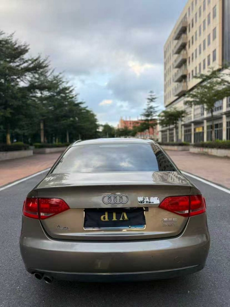 东莞11年奥迪A4L5