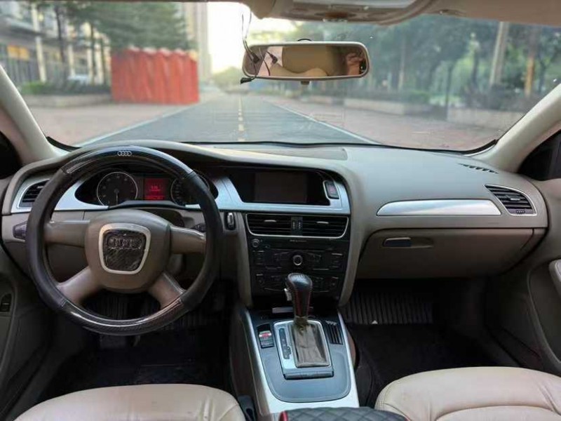 东莞11年奥迪A4L9