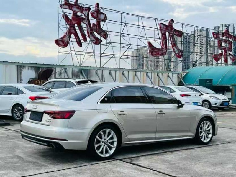 东莞18年奥迪A4L9