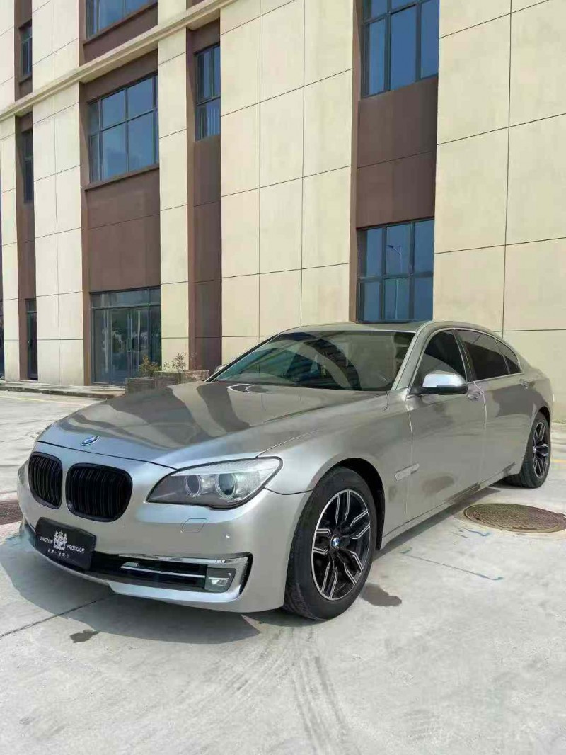 襄阳14年宝马7系3