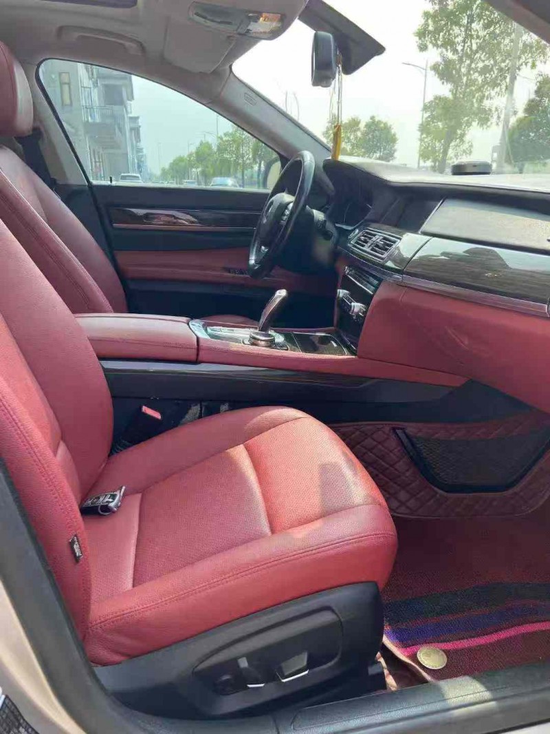 襄阳14年宝马7系7