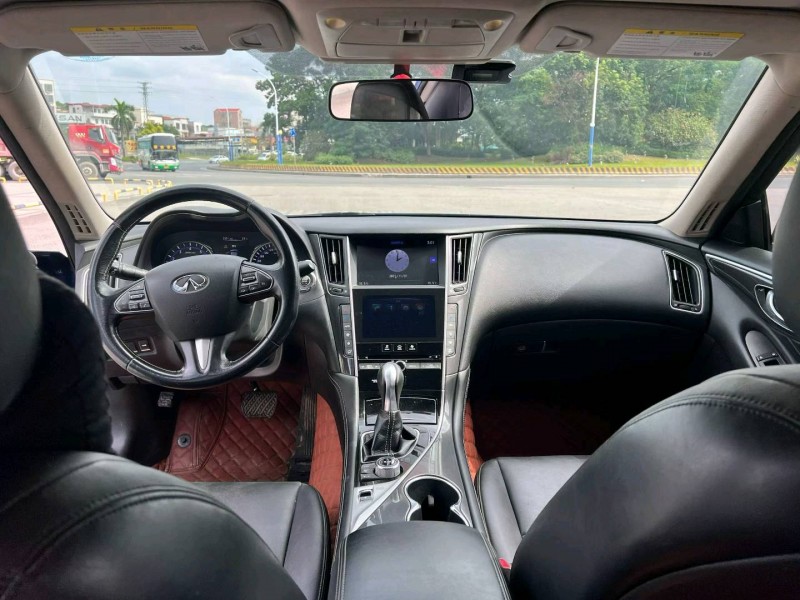 茂名16年英菲尼迪Q506