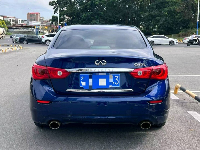 茂名16年英菲尼迪Q507