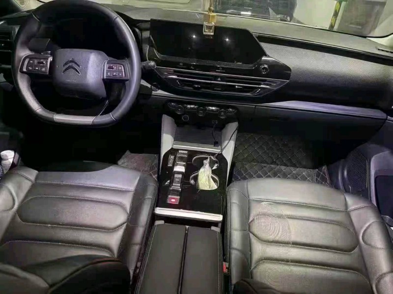 重庆24年雪铁龙C57