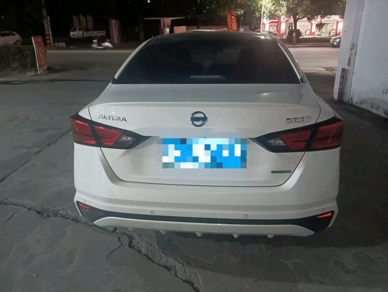 兰州23年日产天籁2