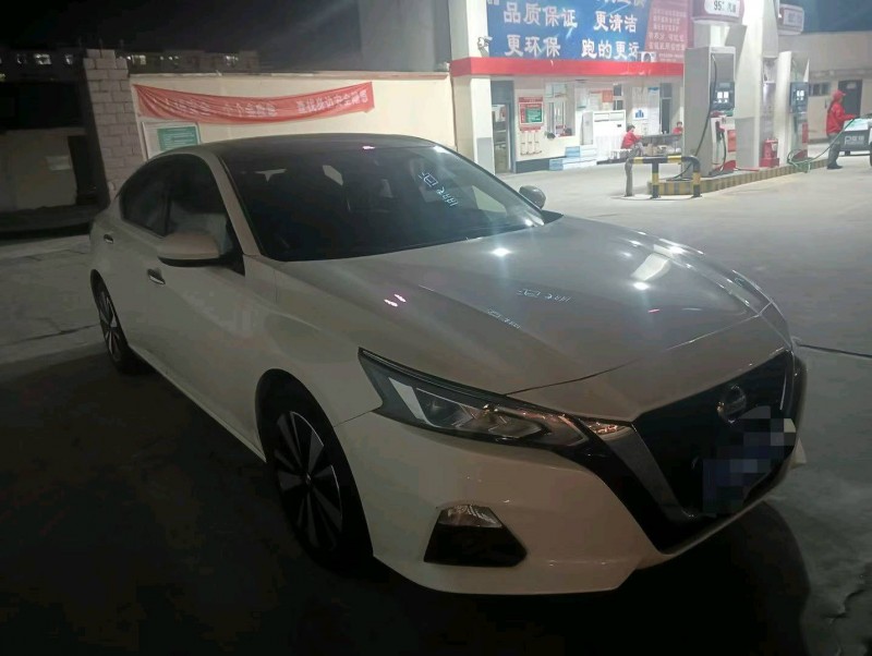 兰州23年日产天籁9