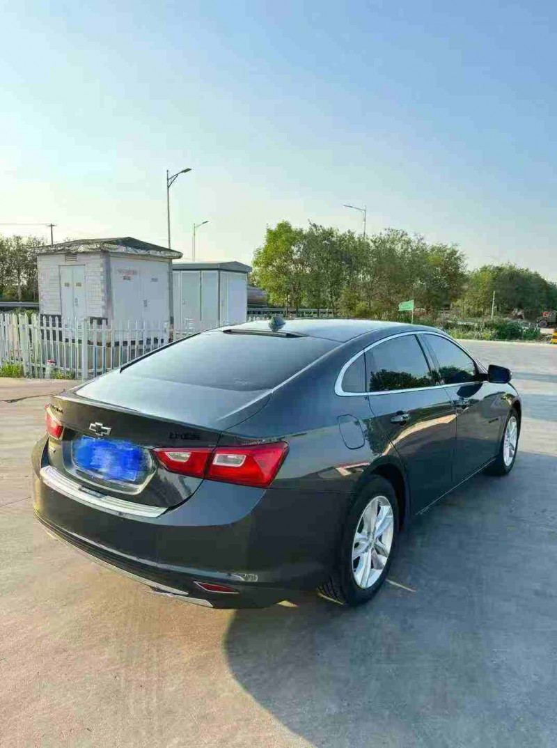 东营17年雪佛兰迈锐宝8