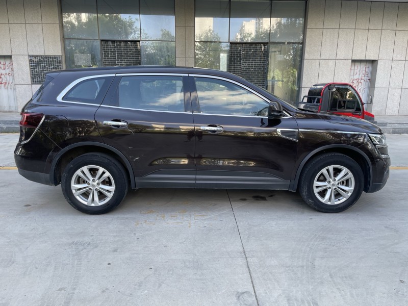 济宁18年雷诺科雷傲3