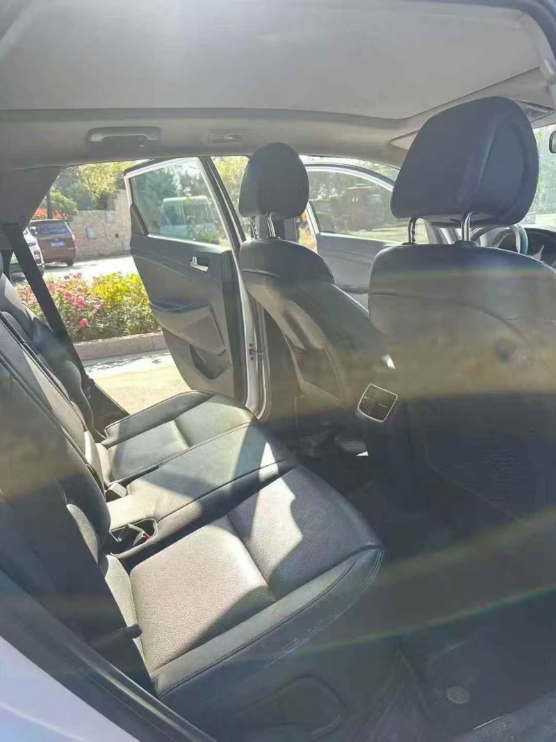 枣庄16年现代途胜6