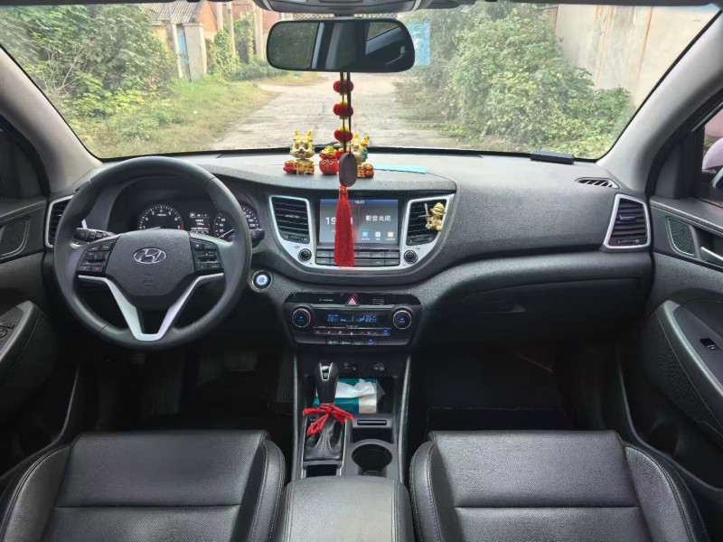 滨州18年现代途胜5