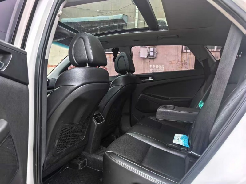 滨州18年现代途胜6