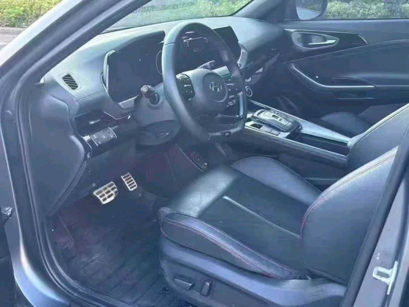 襄阳22年现代菲斯塔6