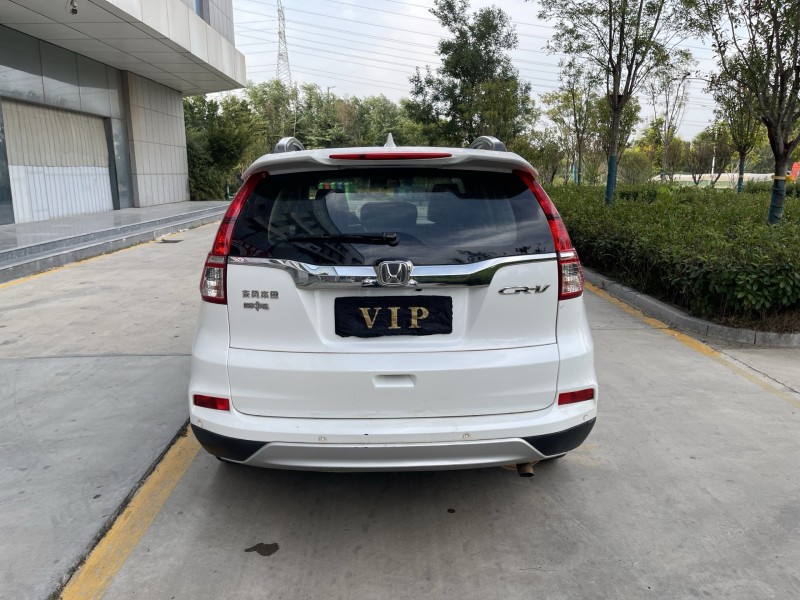 济宁17年本田CRV9