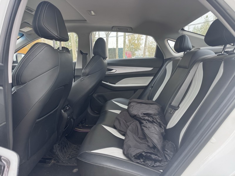 郑州24年吉利缤瑞5