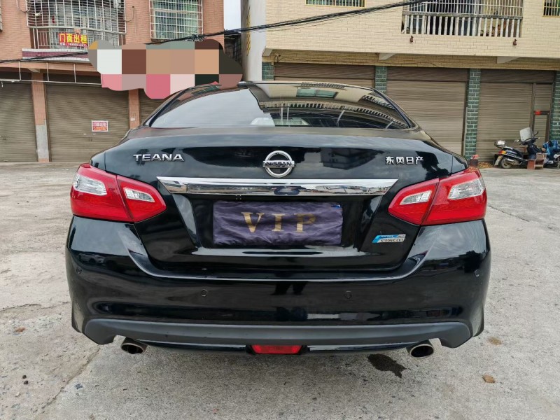 娄底17年日产天籁5