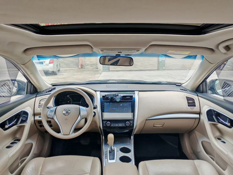 娄底17年日产天籁8