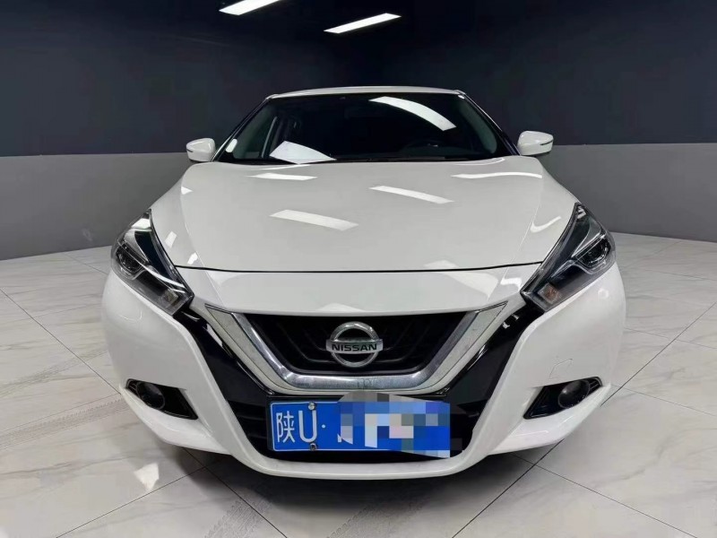 成都22年日产蓝鸟1