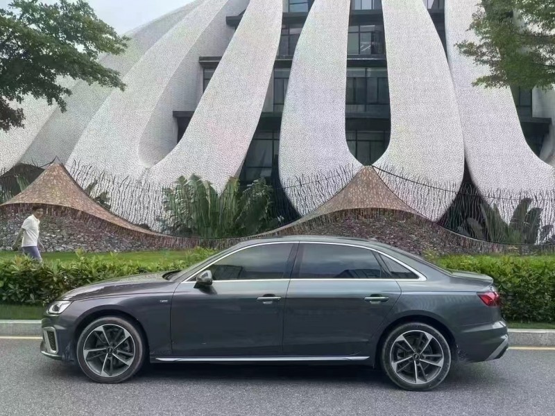 深圳22年奥迪A4L8