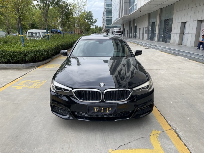 济宁18年宝马5系1