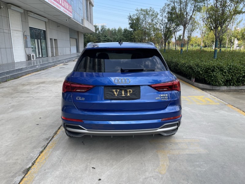 济宁21年奥迪Q39