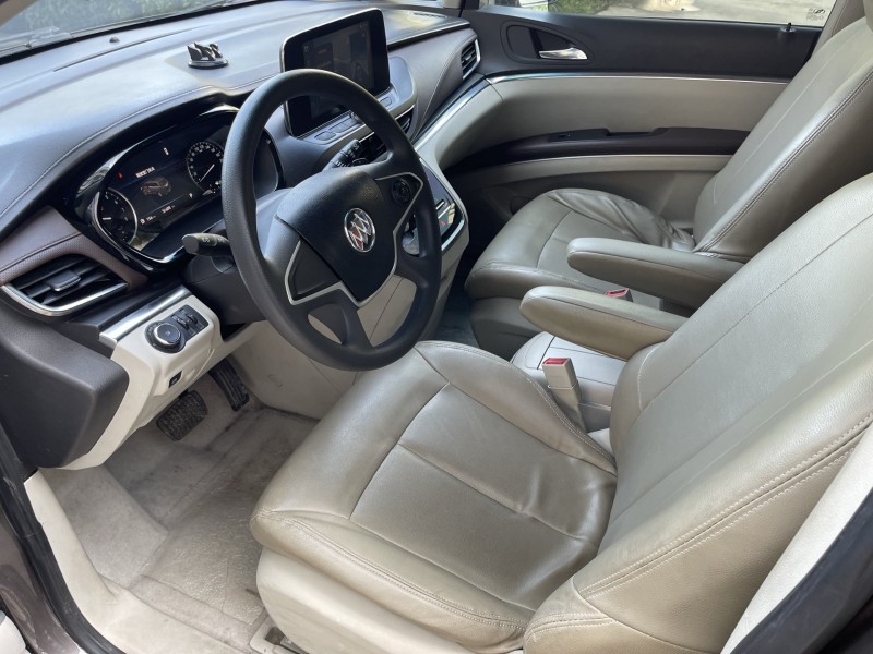 济宁22年别克GL85