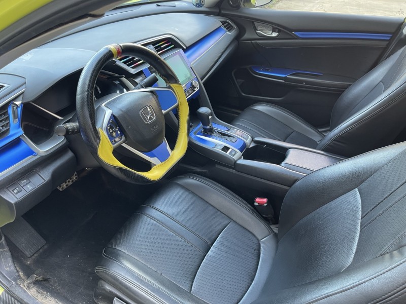 济宁19年本田思域5