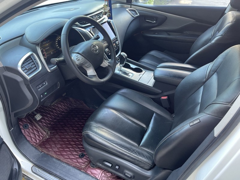 济宁17年日产楼兰4