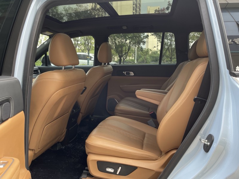 济宁21年理想理想ONE6